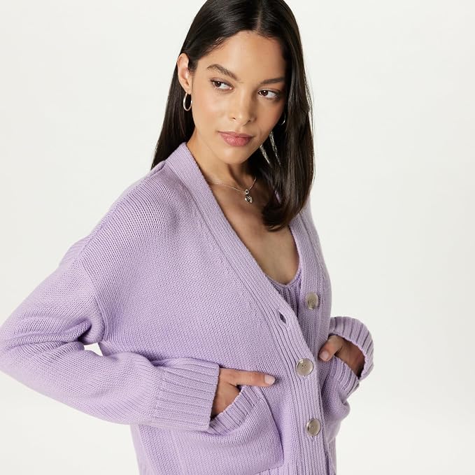 Cardigan damă The Drop Brigitte tricotat cu nasturi și buzunare – Digital Lavender