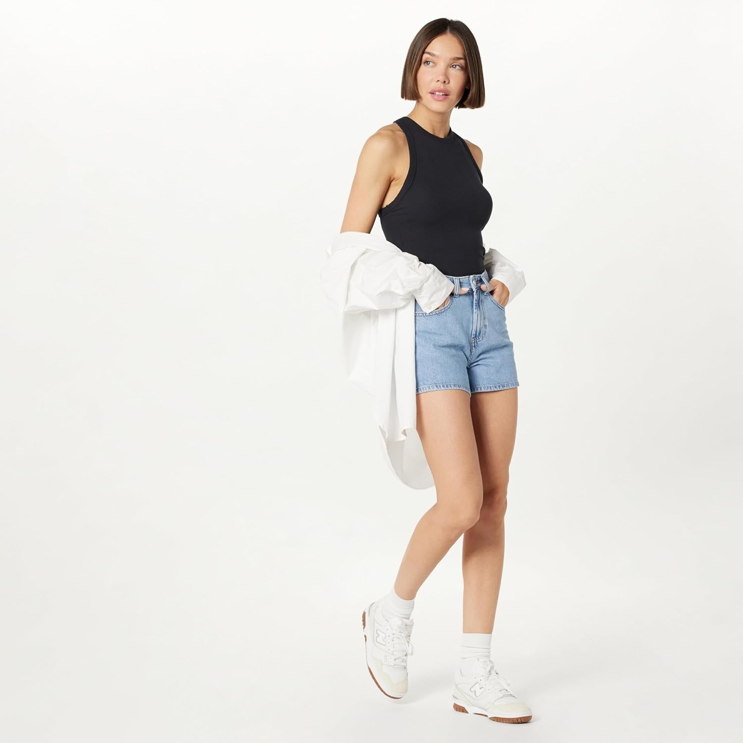 THE DROP Pantaloni scurti Jeans Rowan evazati femei