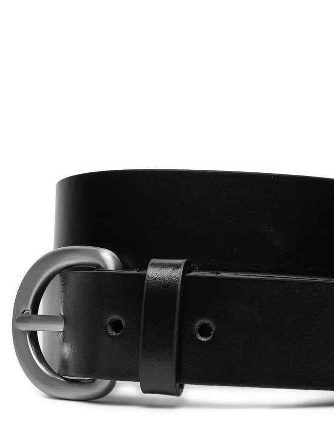 Curea damă Calvin Klein Jeans din piele neagră Classic Pin Buckle